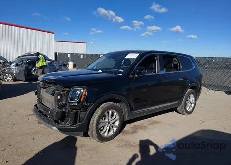 2022 Kia Telluride Lx z USA, uszkodzony, nr VIN 5XYP24HC1NG271018
